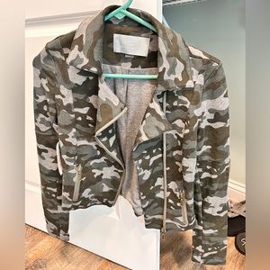 Tart collection camouflage jacket
